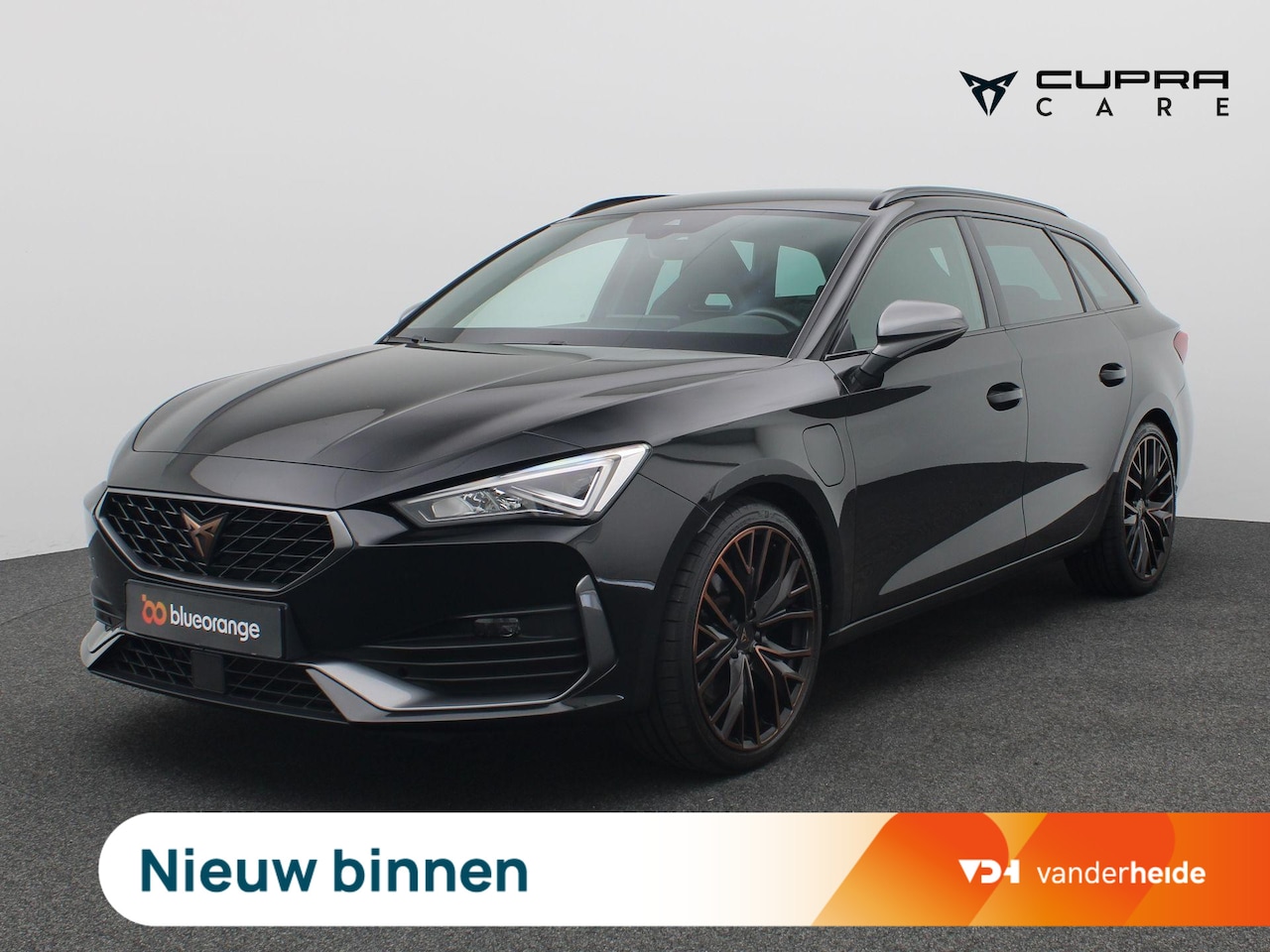 CUPRA Leon Sportstourer - 1.4 e-Hybrid VZ Copper Edition 245PK DSG Trekhaak, Adaptieve Cruise Control, Keyless, 19" - AutoWereld.nl