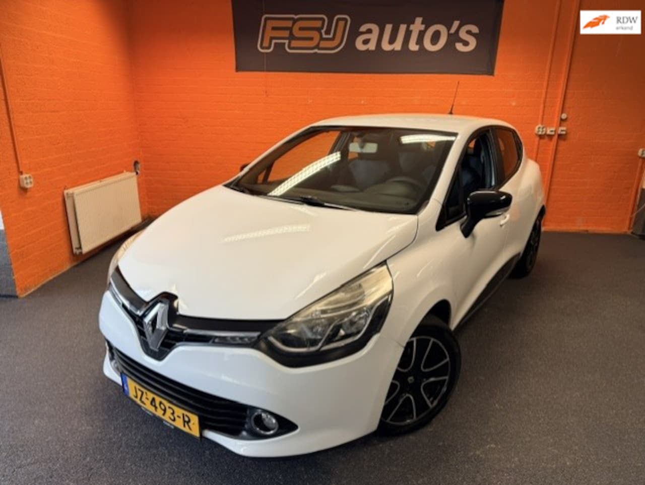Renault Clio - 0.9 TCe Dynamique / Navi / Cruise / PDC - AutoWereld.nl