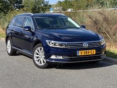 Volkswagen Passat Variant - 1.6 TDI Highline Business R-line led/xenon cam alcantara carplay trekh stoel/stuurverw