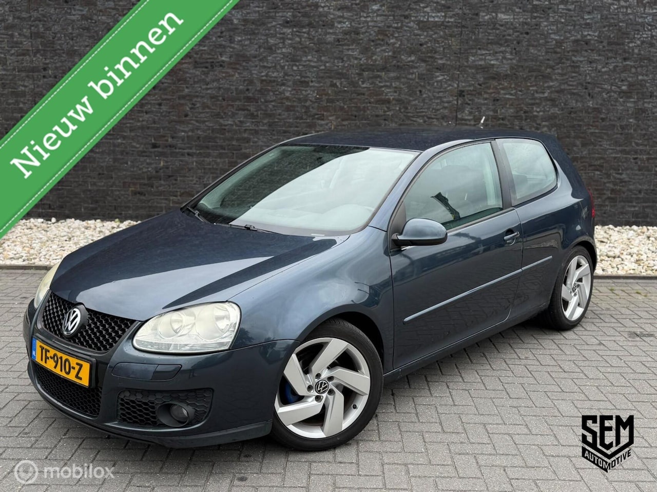 Volkswagen Golf - 1.6 Trendline | verlaagd | GTI - AutoWereld.nl