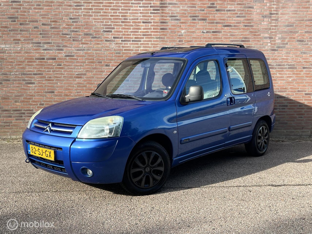 Citroën Berlingo - combi 1.6i Multispace |Trekhaak |Panodak - AutoWereld.nl