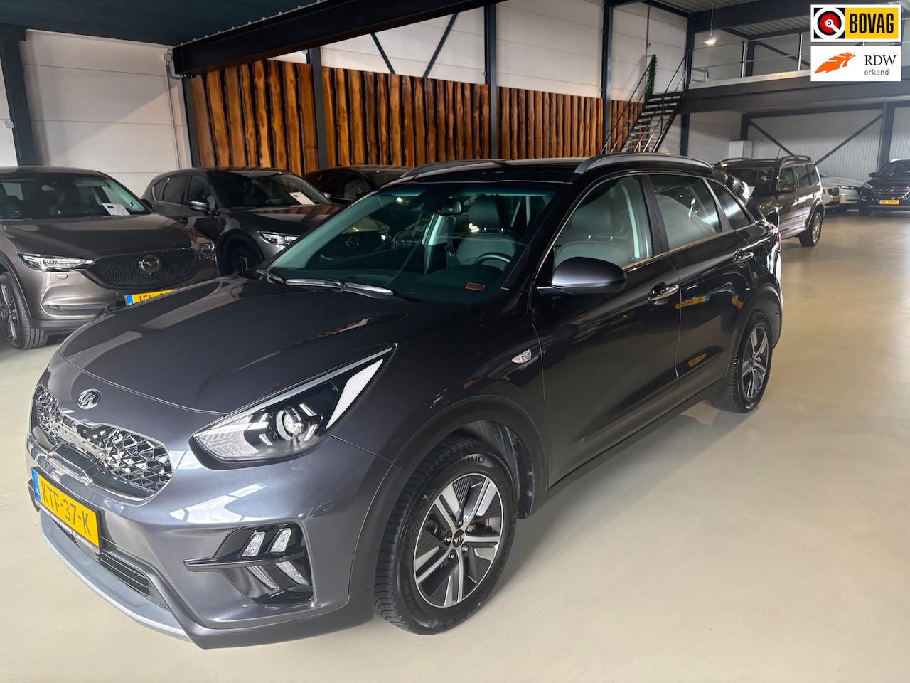 Kia Niro - 1.6 GDi Hybrid DynamicLine 1.6 GDi Hybrid DynamicLine - AutoWereld.nl