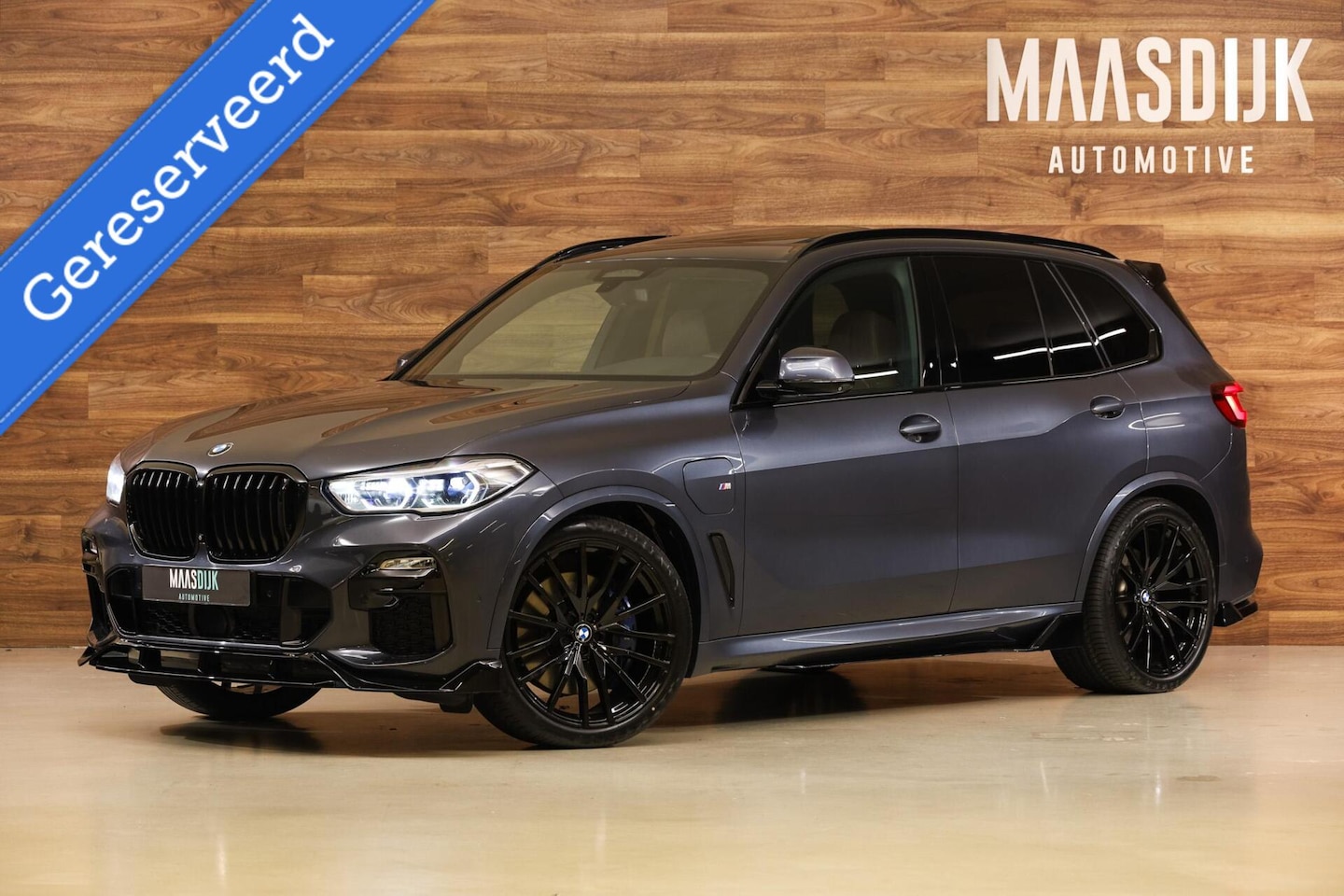 BMW X5 - xDrive45e M-Sport|Individual|4WB|Skylounge|B&W|Massage| - AutoWereld.nl