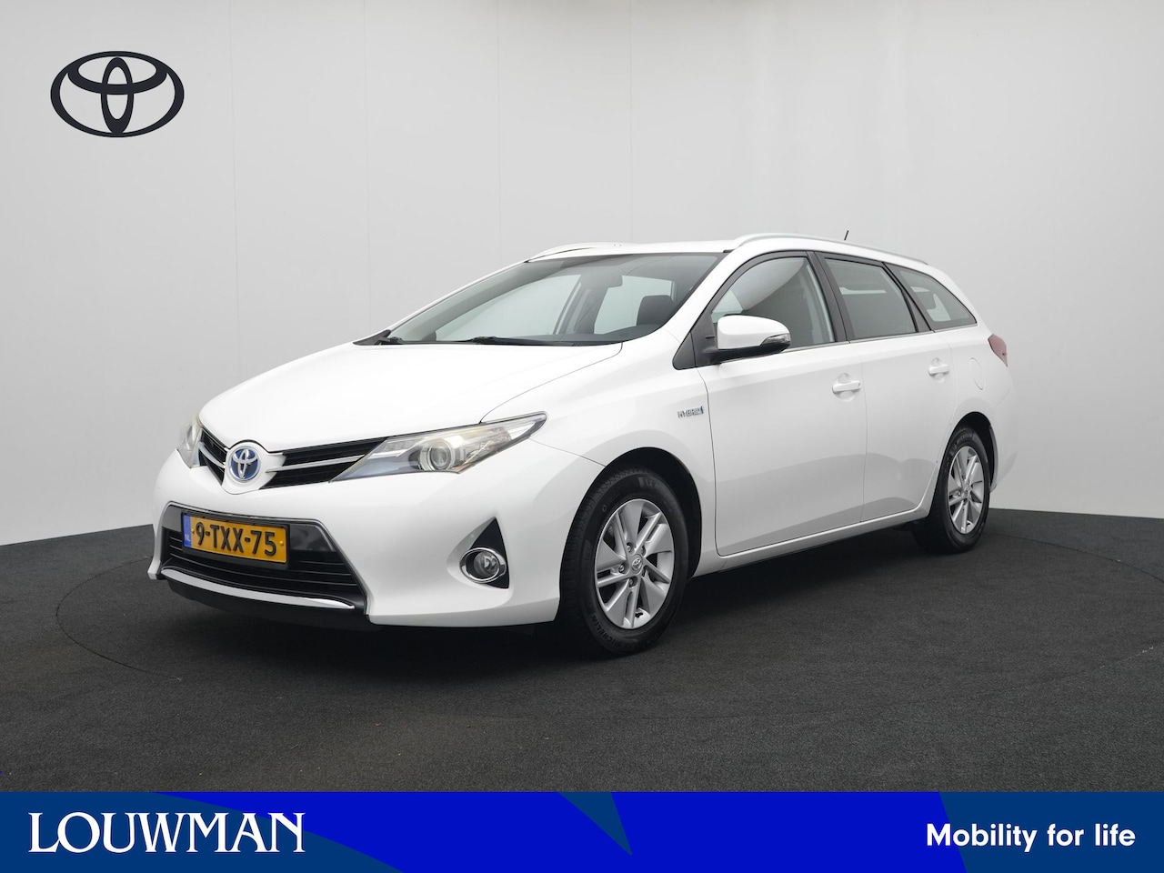Toyota Auris Touring Sports - 1.8 Hybrid Aspiration 1.8 Hybrid Aspiration - AutoWereld.nl