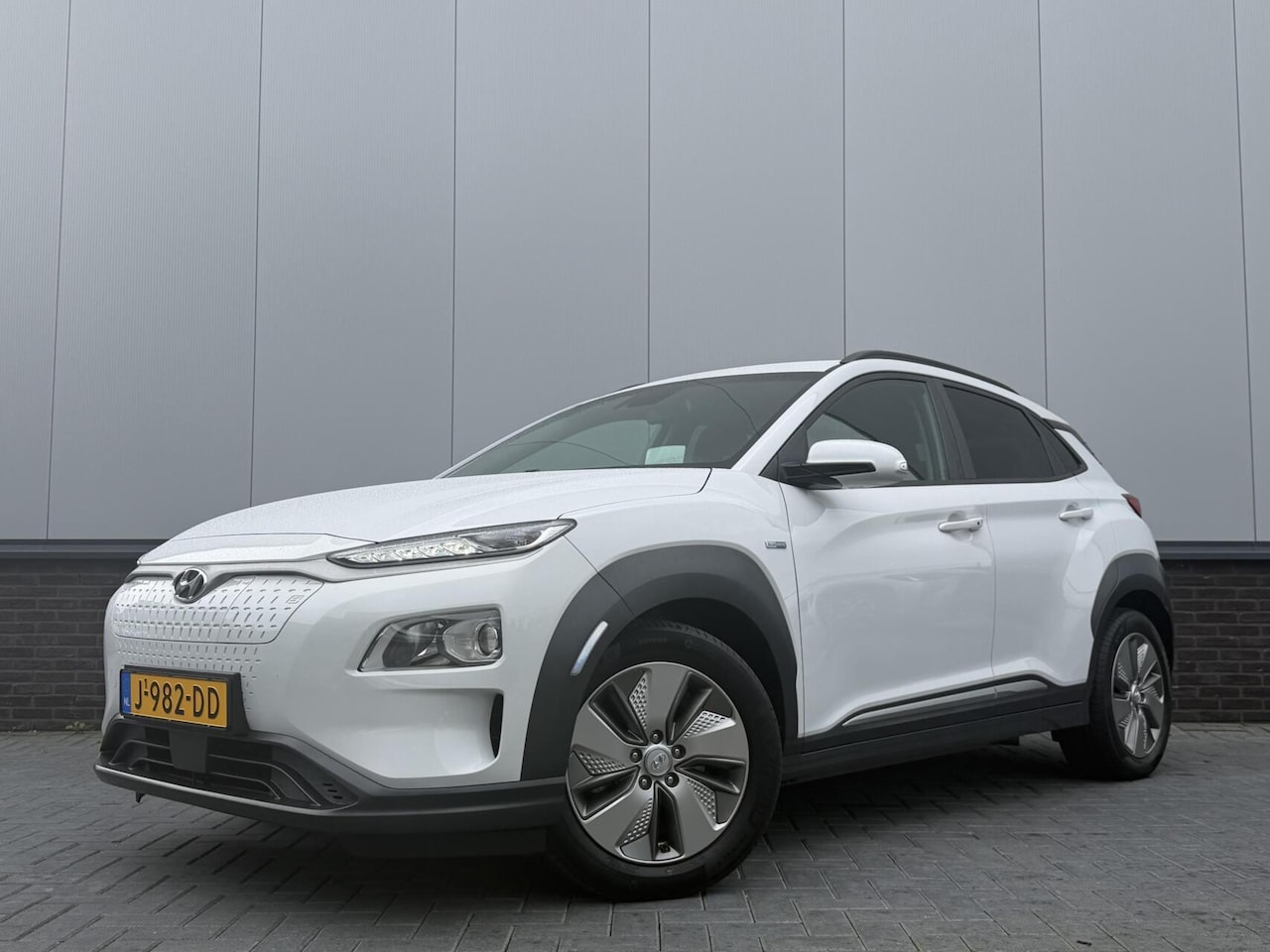 Hyundai Kona Electric - EV Fashion 64 kWh - AutoWereld.nl