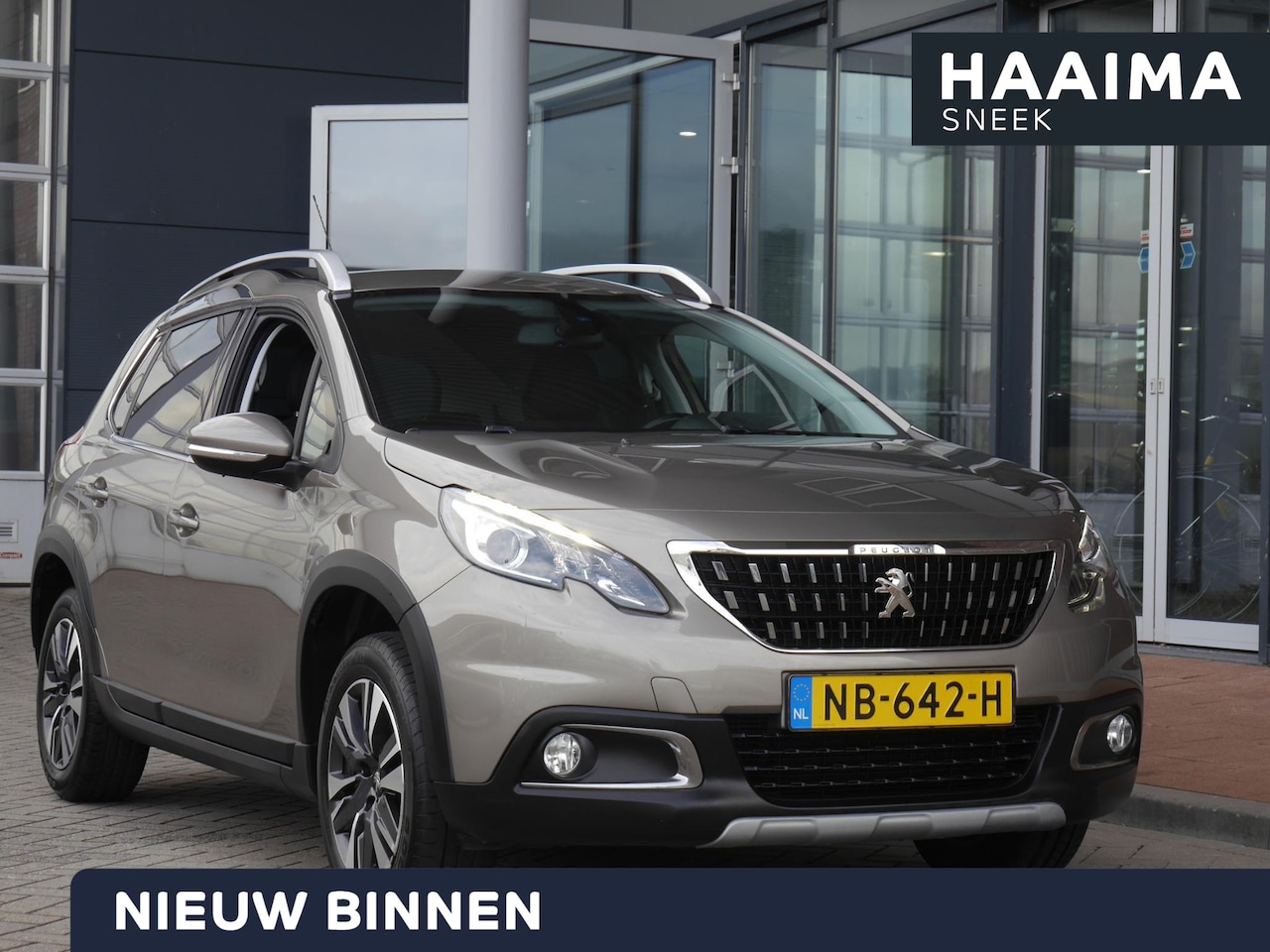 Peugeot 2008 - 1.2 PureTech Allure | Apple Carplay | Navigatie | Cruise Control | Parkeersensoren | Camer - AutoWereld.nl