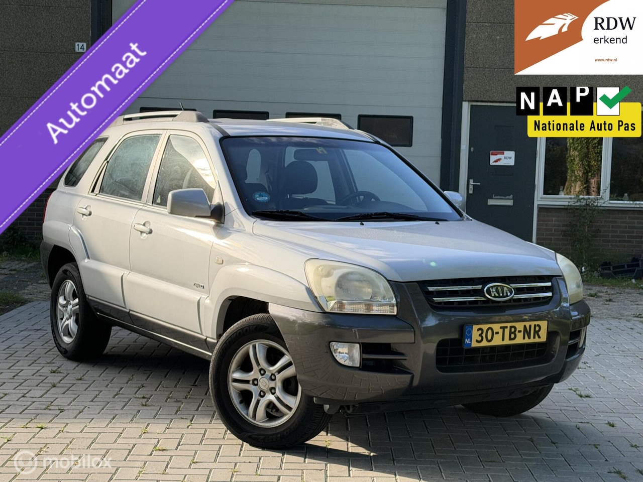 Kia Sportage - 2.7 V6 Adventure 4WD AUTOMAAT|TREKHAAK|NAP - AutoWereld.nl