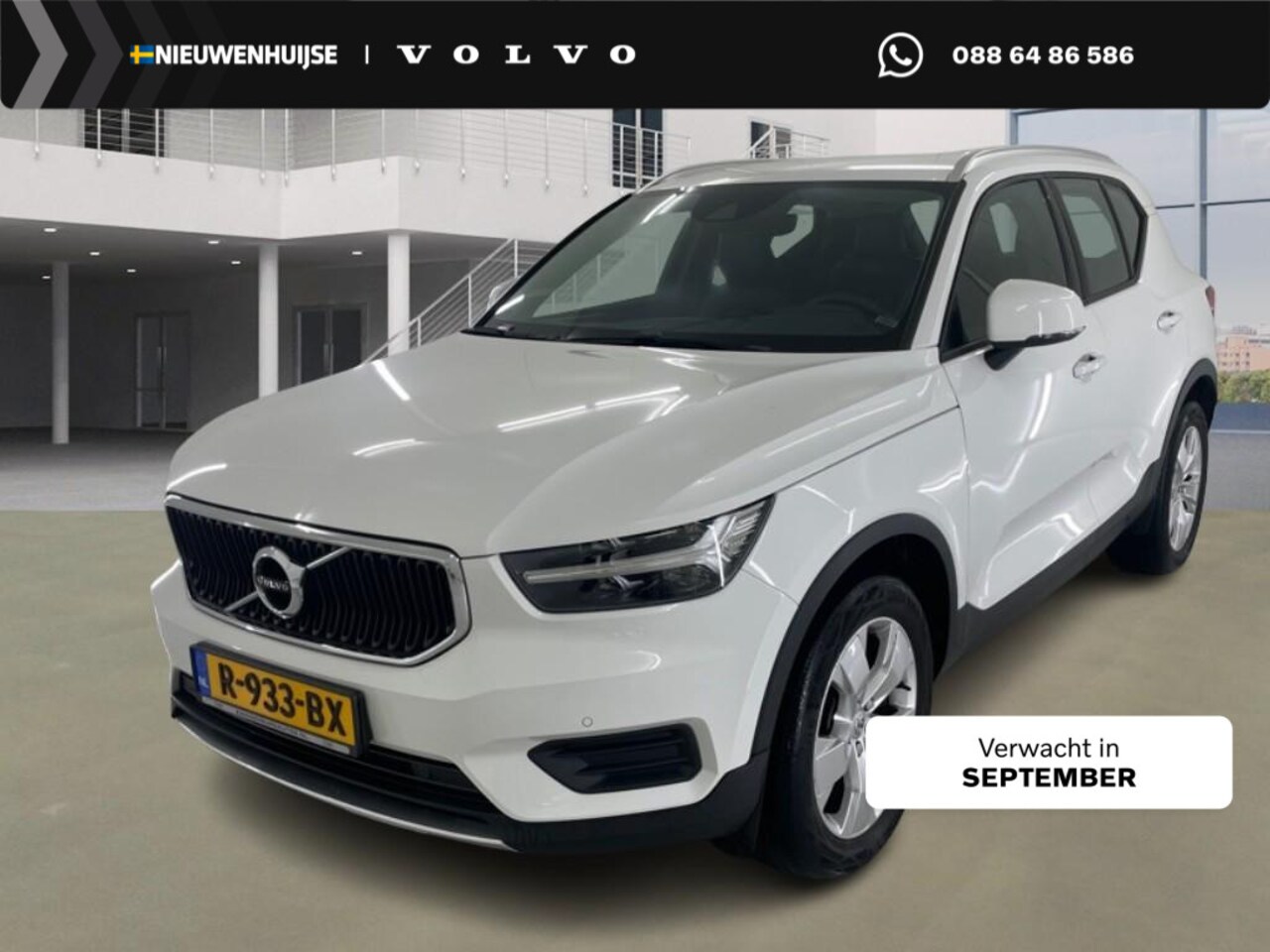 Volvo XC40 - T3 Momentum | Stoelverwarming | Lederen bekleding | All-Seasonbanden | Elektrische stoelve - AutoWereld.nl