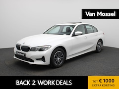 BMW 3-serie - 318i Executive | SCHUIFDAK | NAVIGATIE | PARKEERSENSOREN | CLIMATE CONTROL | LMV | LED | C