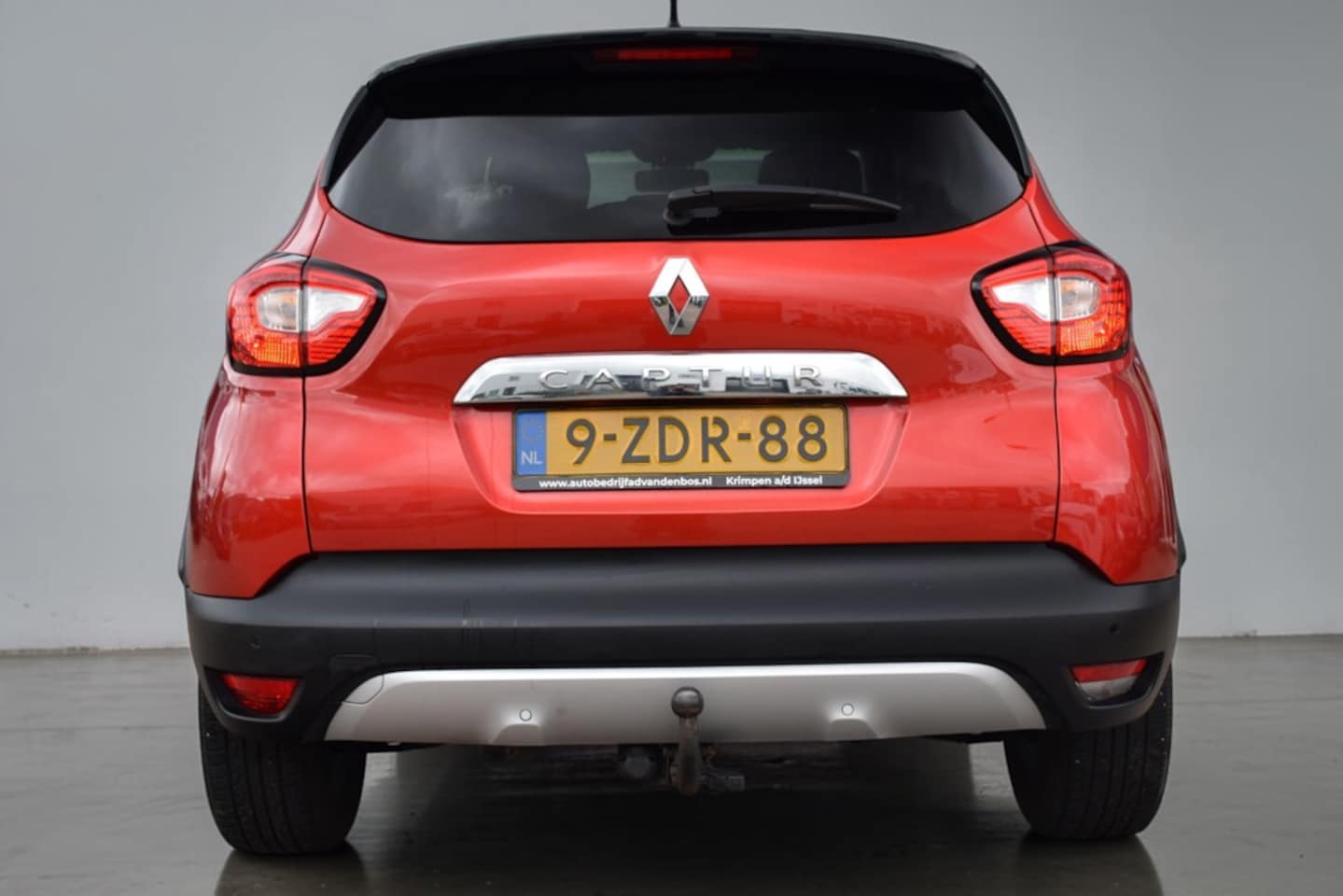 Renault Captur - 1.2 TCe Helly Hansen, Automaat, Parkeercamera, Trekhaak, Dealeronderhouden,