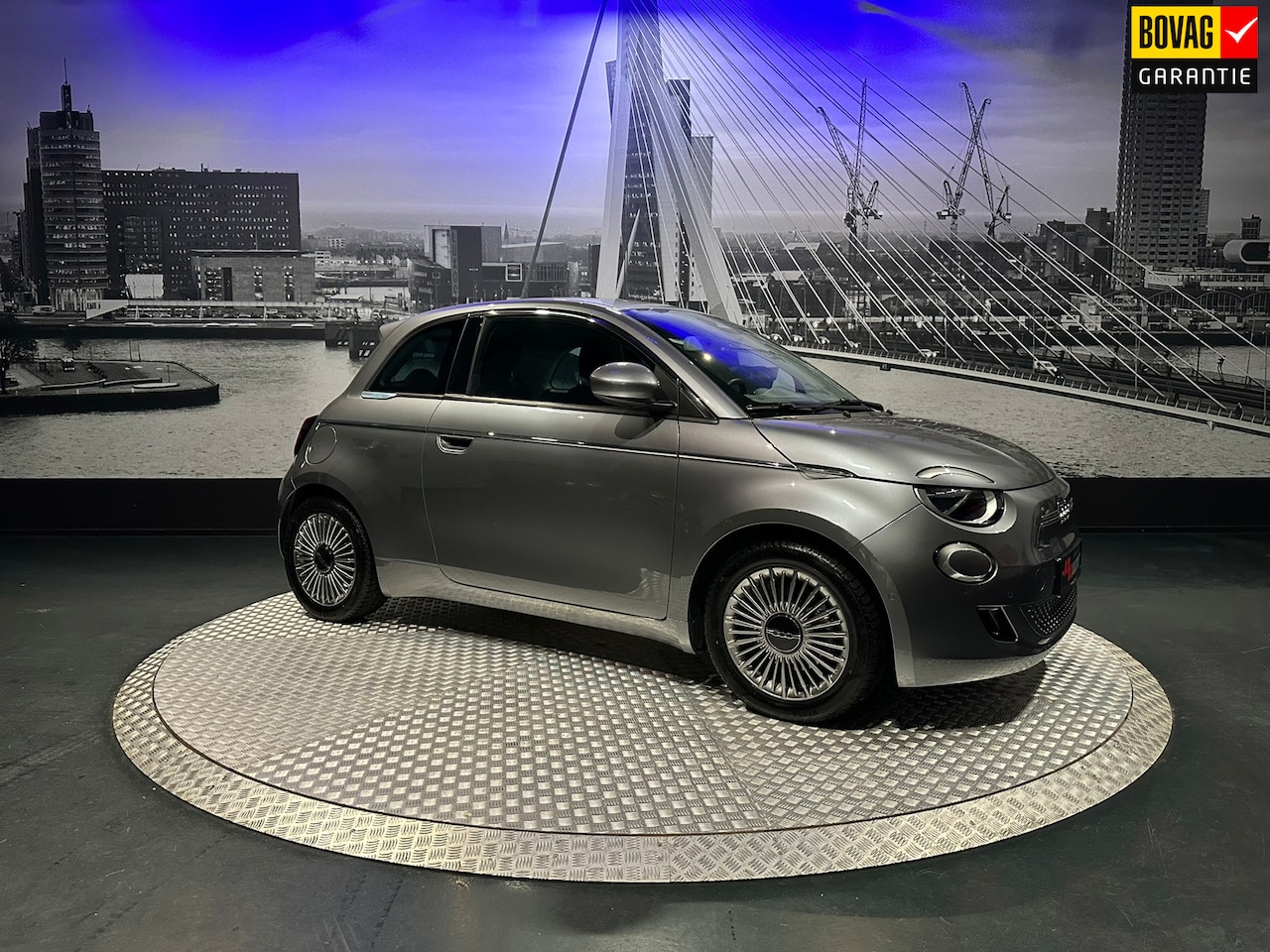 Fiat 500 - Icon 42 kWh *Carplay*Camera* - AutoWereld.nl
