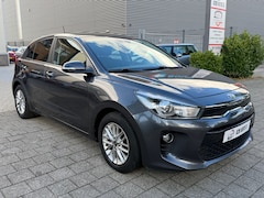 Kia Rio - 1.2 CVVT ComfortPlusLine Navigator|Cruise contr| CarPlay|Achteruitrij camera