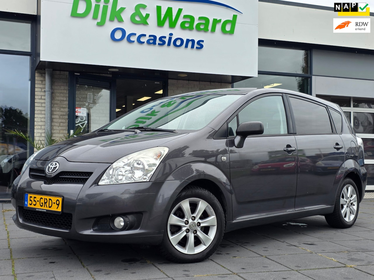 Toyota Verso - 1.8 VVT-i Luna 7-persoons – Automaat – 147.066 km – NAP - AutoWereld.nl