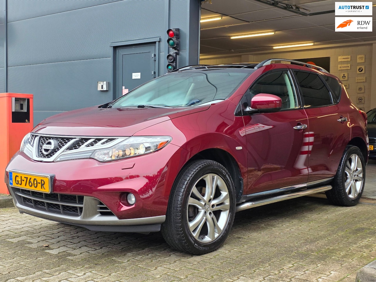 Nissan Murano - 3.5 V6 / PANO / LEDER / CLIMATE / CAMERA / KEYLESS / ELEKTRISCHE KOFFERKLEP / STOELVERW. V - AutoWereld.nl