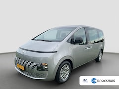 Hyundai Staria - 2.2 Dubbele Cabine 6 pers Aut. Camera | 6 pers Dubbele cabine | 2 schuifdeuren | Carplay |