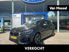 BMW 2-serie Active Tourer - 218i Executive Edition | Trekhaak | Leder | Camera | Head-up display | Cruise Control | PD