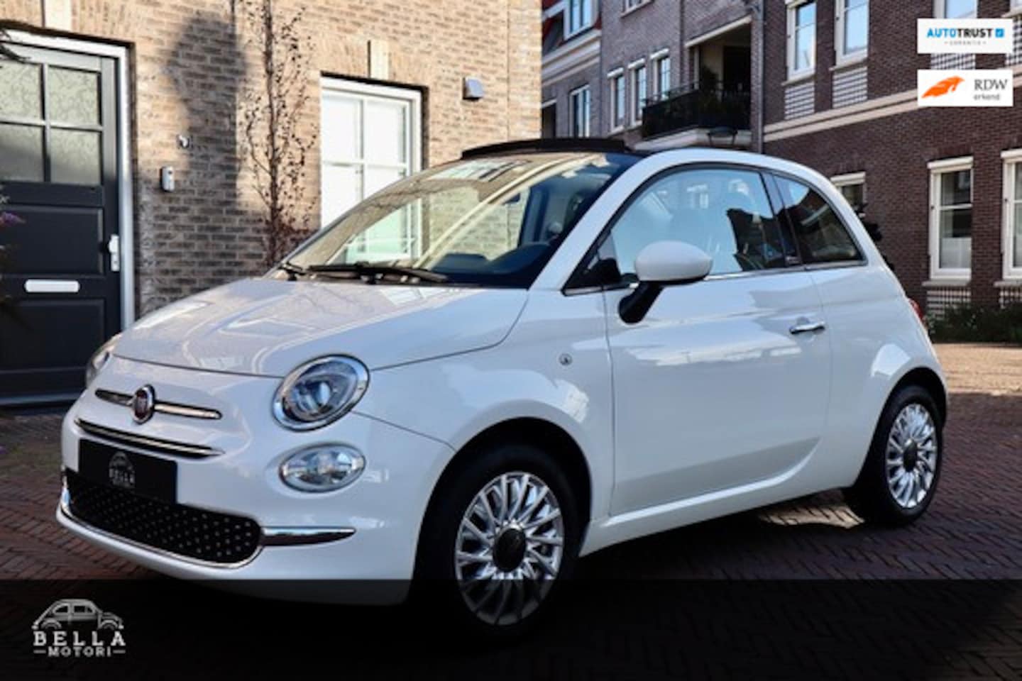 Fiat 500 C - 1.2 Lounge | RIJKLAARPRIJS | Zeer Lage Kilometerstand | Leren Stuur - AutoWereld.nl