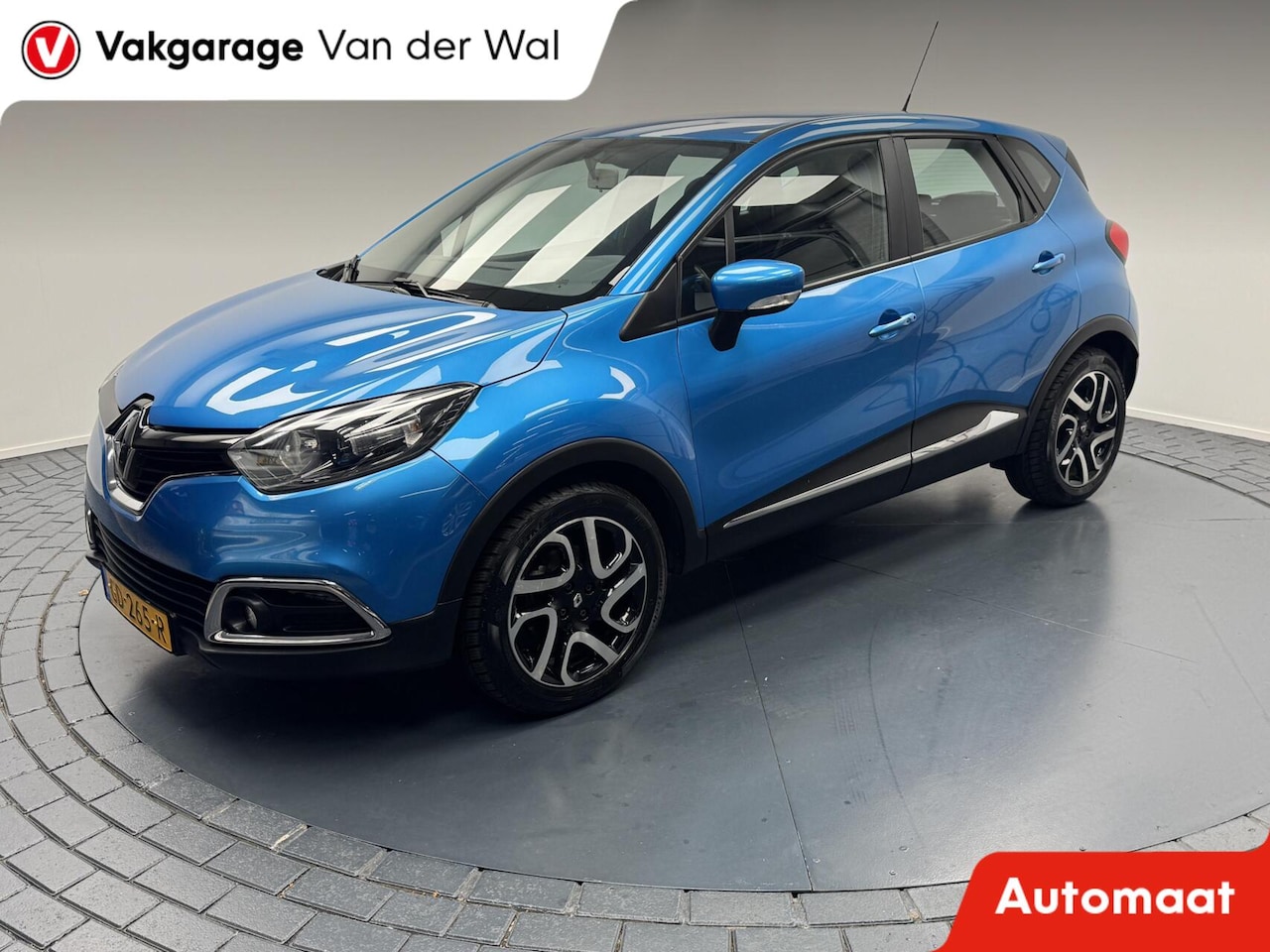 Renault Captur - 1.2 TCe Automaat-Airco-Trekhaak-Navigatie-Cr.contr-Lm17''velgen-Parkeersensoren - AutoWereld.nl