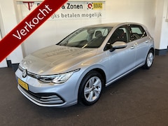 Volkswagen Golf - 1.0 TSI Life | Adaptieve cruise control | Climate control | Nederlands geleverd | Apple ca