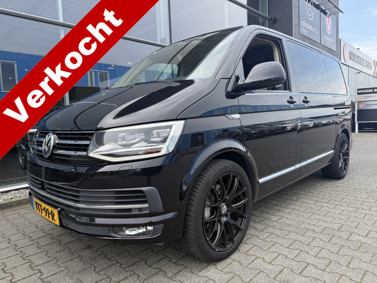 Volkswagen Transporter Multivan - 3+1 Rolstoelbus 2.0 TDI L1H1 DC Comfortline (Zeer luxe uitgevoerde bus met 204 PK en Autom - AutoWereld.nl