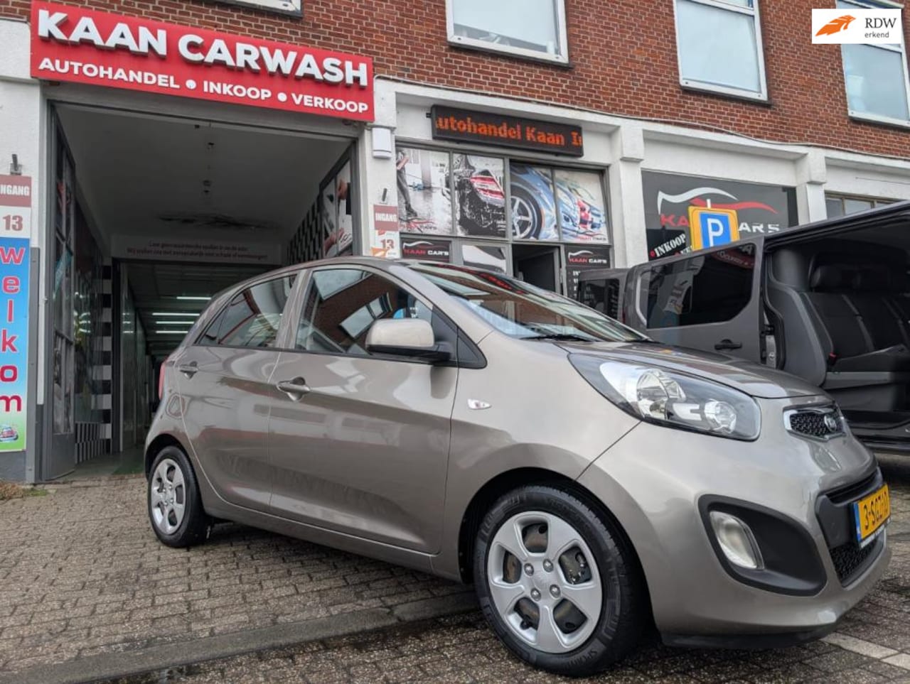 Kia Picanto - 1.0 CVVT ISG Comfort Pack 1.0 CVVT ISG Comfort Pack - AutoWereld.nl