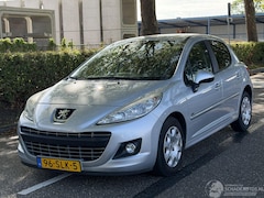 Peugeot 207 - 1.4 VTi Sportium