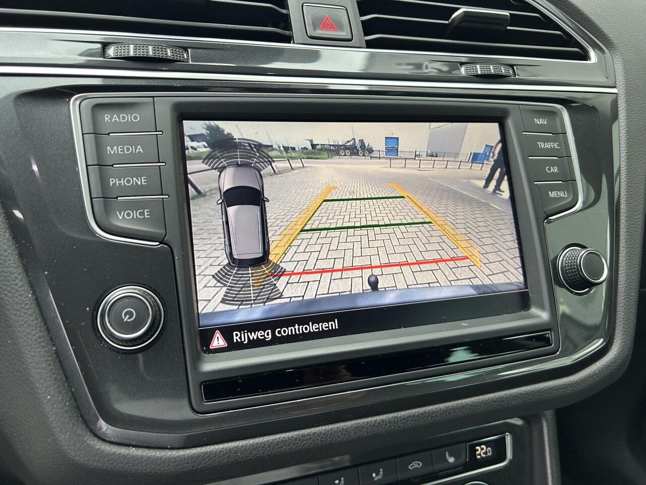 Volkswagen Tiguan - 1.4 TSI ACT HIGHLINE AUTOMAAT - AutoWereld.nl