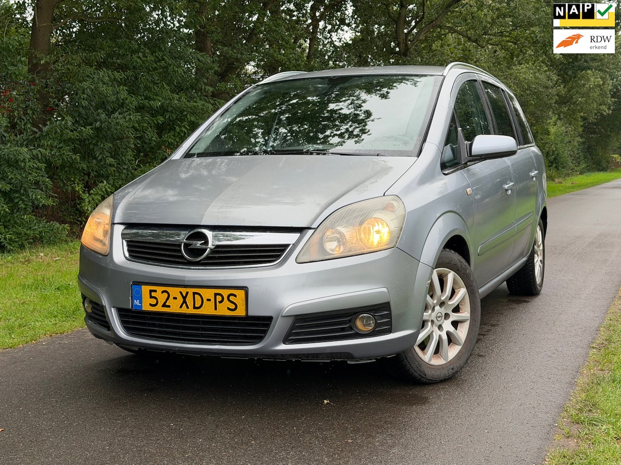 Opel Zafira - 1.8 Executive | 7 Persoons + Cruise control Nu € 1.475,- !!! - AutoWereld.nl