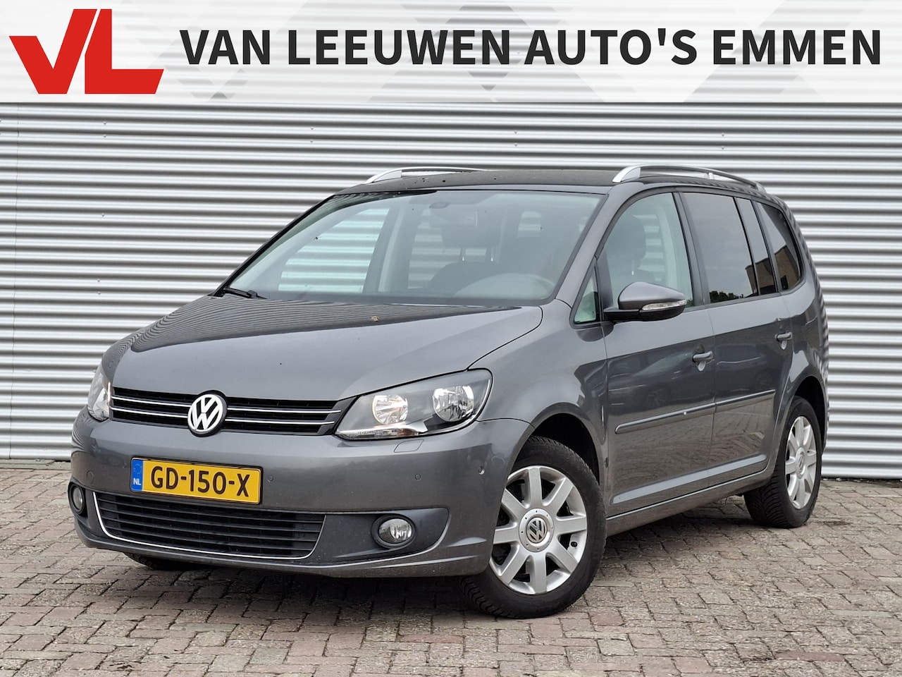 Volkswagen Touran - 1.4 TSI Highline | Nieuw Binnen | Navigatie | Climate Control | Trekhaak | APK 23-06-2027 - AutoWereld.nl
