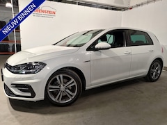 Volkswagen Golf - 1.5 TSI 150pk R-Line Highline 5 Drs 110kw Carplay / ACC / Xenon / Climate C