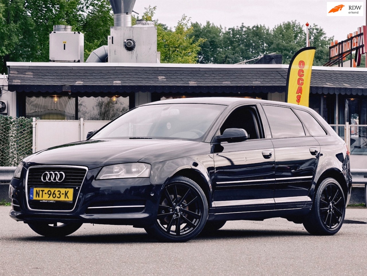 Audi A3 Sportback - 1.6 TDI Attraction Advance-LER-CAMERA-CARPLAY - AutoWereld.nl