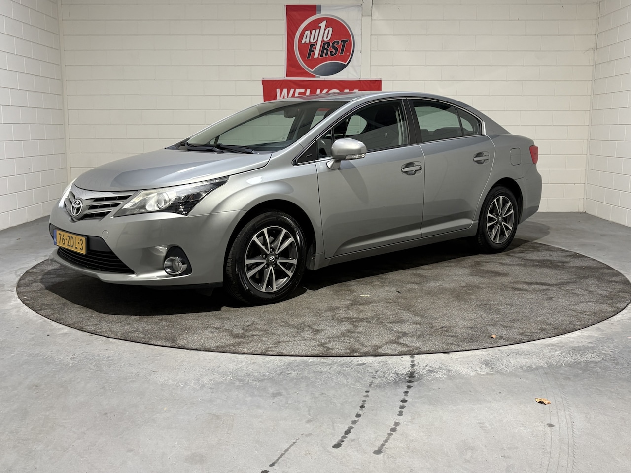 Toyota Avensis - 1.8 VVTi Business 1.8 VVTi Business, Dealer onderhouden, Camera, Clima, Cruise, Navi, Blue tooth, Prijs incl - AutoWereld.nl