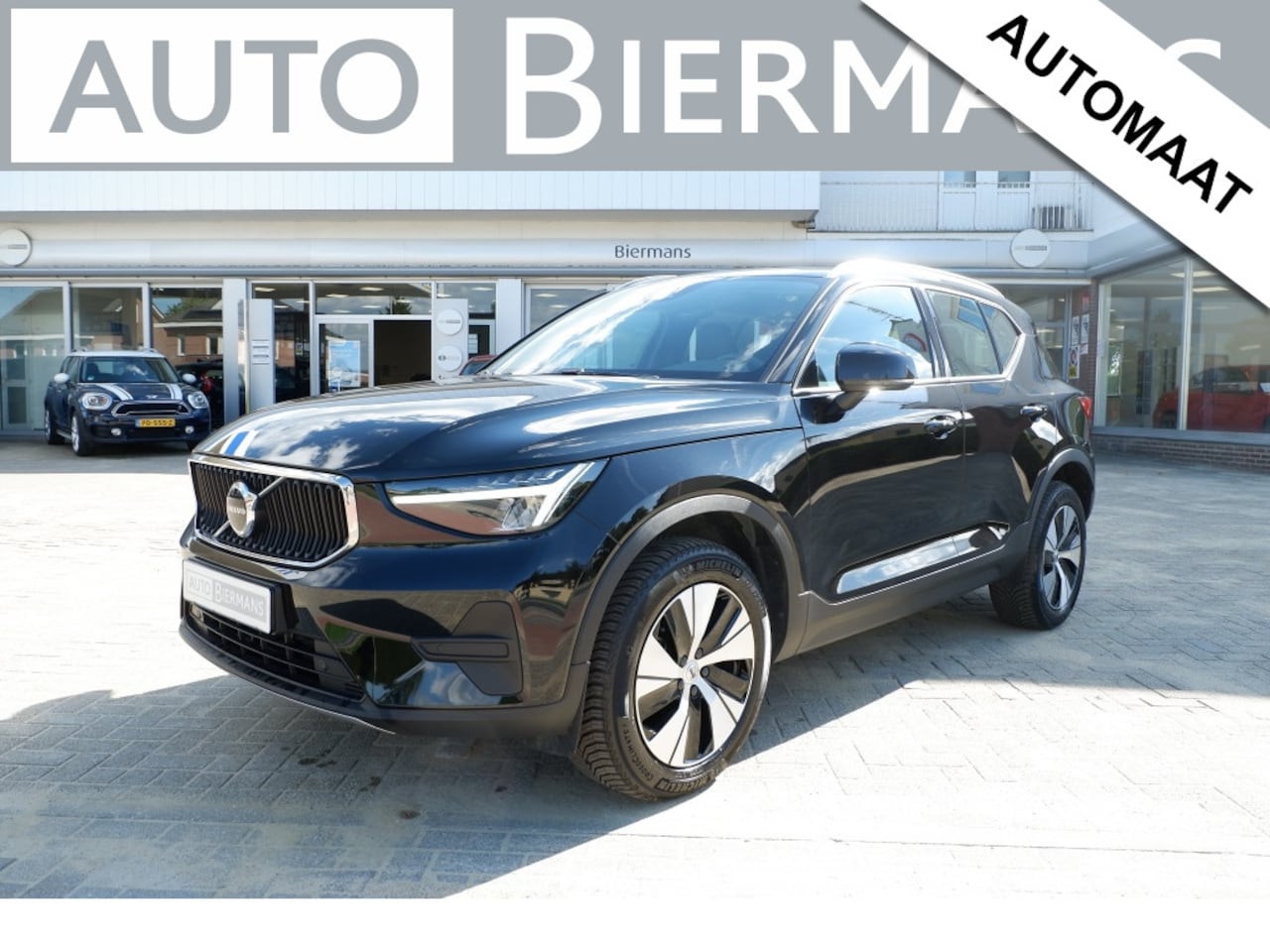 Volvo XC40 - 2.0 B3 Core Mild-Hybrid / INCL. Fabrieks-garantie / Verkoopklaar - AutoWereld.nl