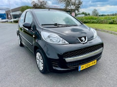 Peugeot 107 - 1.0-12V XS, 5drs, Aut, Airco, Elektr ramen, Radio CD speler, Toerenteller, Goed oh
