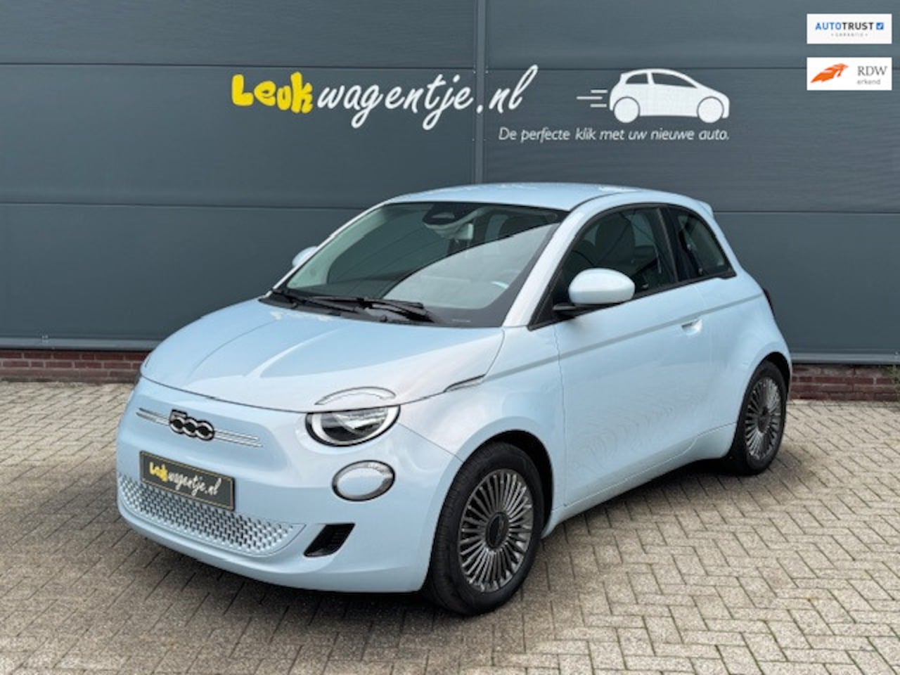 Fiat 500e - Icon 42 kWh *parelmoer *carplay *stoelverwarming - AutoWereld.nl