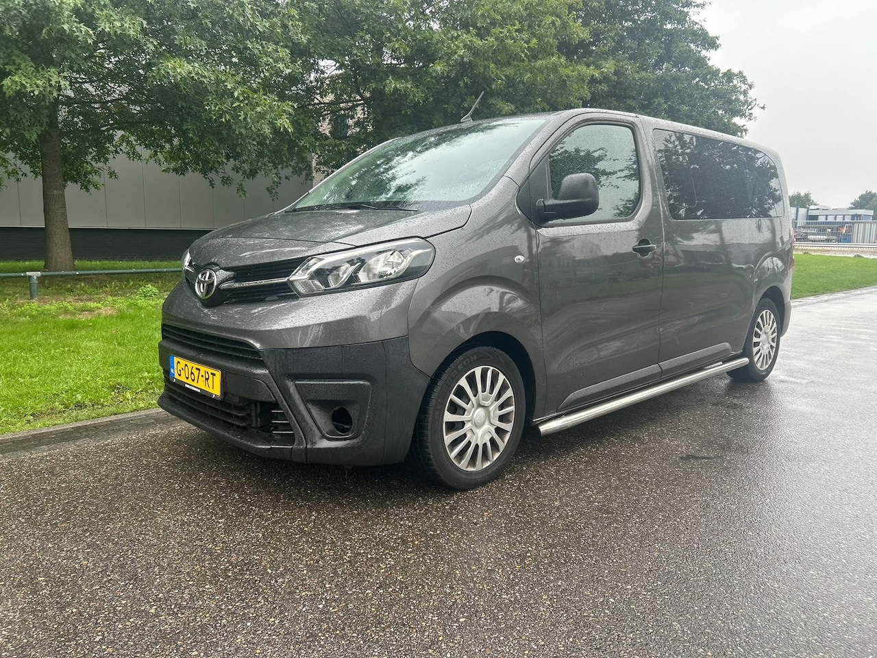 Toyota ProAce Shuttle - 2.0 D-4D Navigator Medium 2.0 D-4D Navigator Medium - AutoWereld.nl