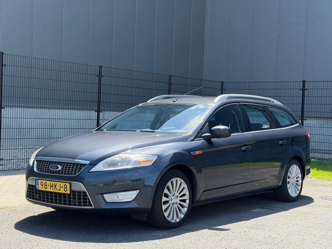Ford Mondeo Wagon - 2.3-16V Titanium |NAVI |TREKHAAK - AutoWereld.nl