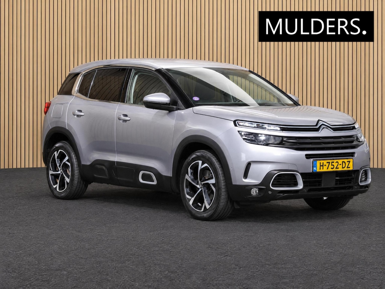 Citroën C5 Aircross - 1.2 PureTech Feel | Navi / Carplay / Trekhaak - AutoWereld.nl