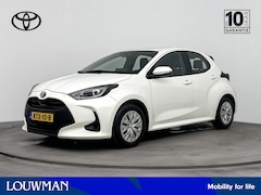 Toyota Yaris - 1.5 Hybrid 115 Active | Cruise Control Adaptief | Navigatie | Achteruitrijcamera |
