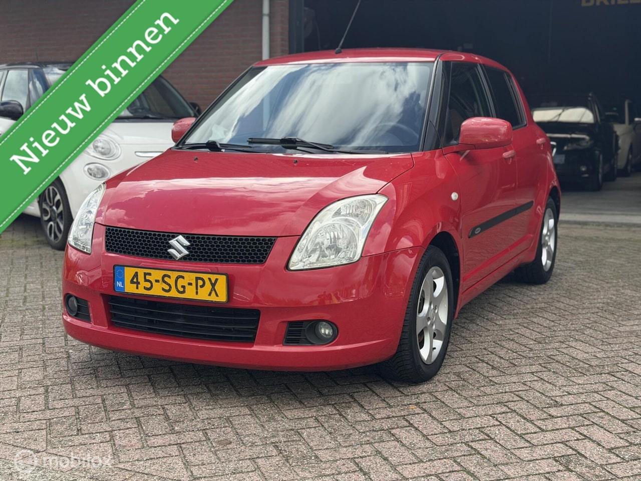 Suzuki Swift - 1.3 Exclusive 5 DEURS|APK|AIRCO|INRUILER!! - AutoWereld.nl