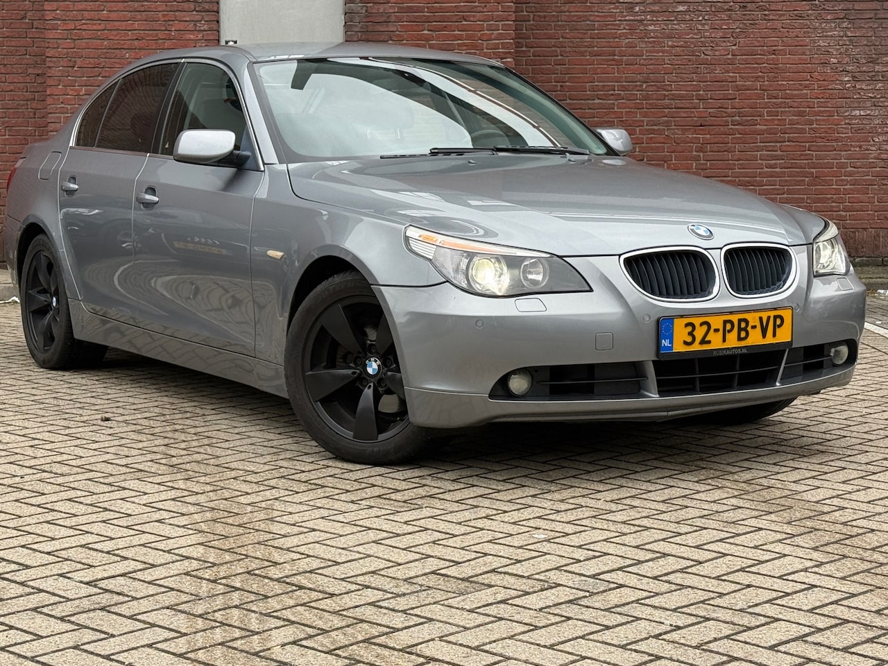 BMW 5-serie - 525i Executive | AUTOMAAT | LEDER | PDC | APK - AutoWereld.nl