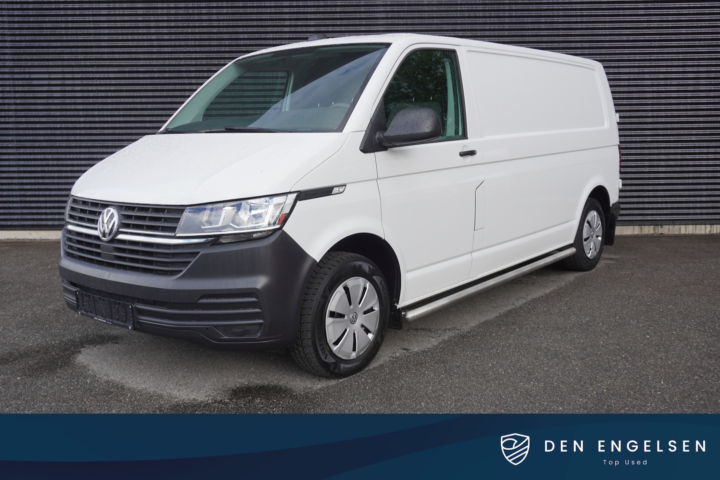 Volkswagen Transporter - L2H1 110pk L2H1 Camera Apple Carplay Airco Cruise control 3-zits - AutoWereld.nl