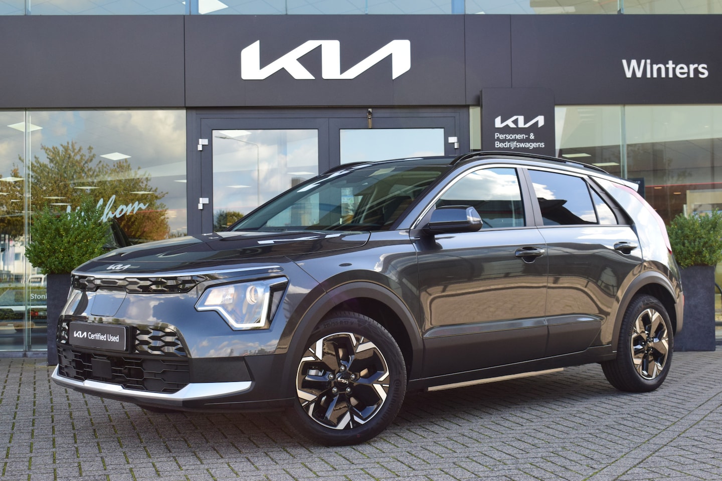 Kia Niro EV - Light 64.8 kWh | Stoel-/ Stuurverwarming | Adaptieve Cruise Control | Navigatie | Tot 10Jr - AutoWereld.nl