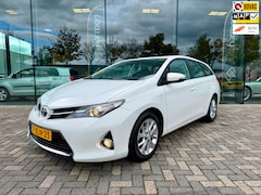 Toyota Auris Touring Sports - 1.3 Now, NAP, Trekhaak 1000kg trekken, Climate Control