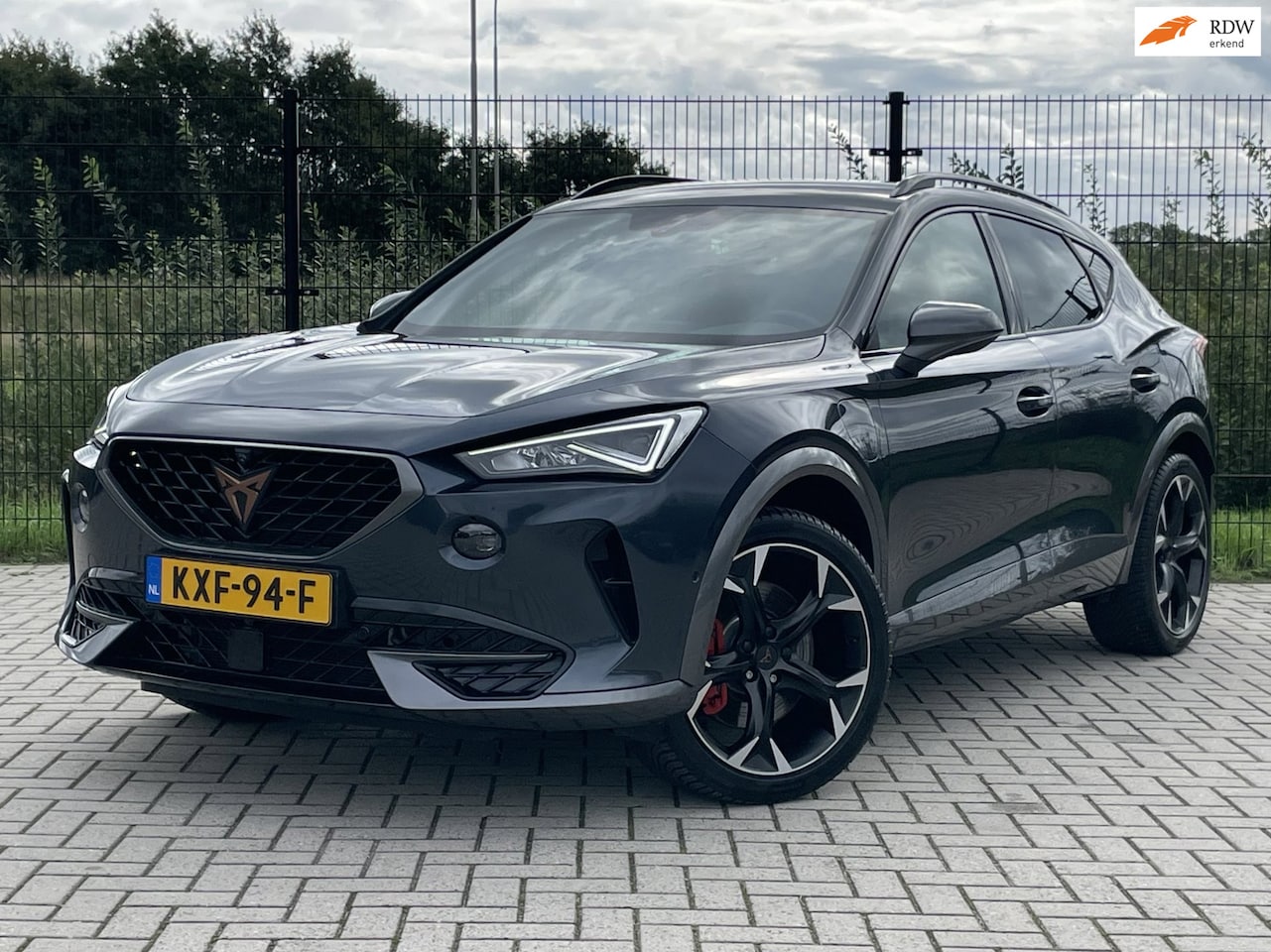 CUPRA Formentor - 1.4 e-Hybrid VZ Performance | Carplay | Camera | PDC | NAVI | - AutoWereld.nl