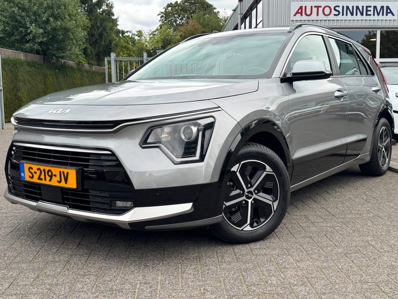 Kia Niro - 1.6 GDi Hybrid DynamicLine | Trekhaak | All Season | Volledig onderhouden | - AutoWereld.nl