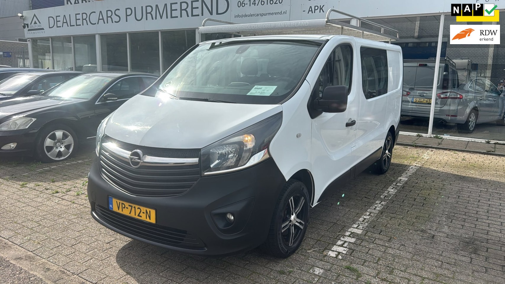 Opel Vivaro - 1.6 CDTI L1H1 DC Selection 1.6 CDTI L1H1 DC Selection - AutoWereld.nl