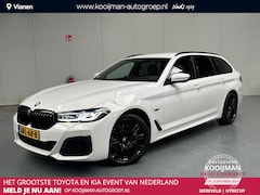 BMW 5-serie Touring - 530e xDrive Business Edition Plus met Trekhaak, Leder, HUD, XDrive 4wd, Plug in