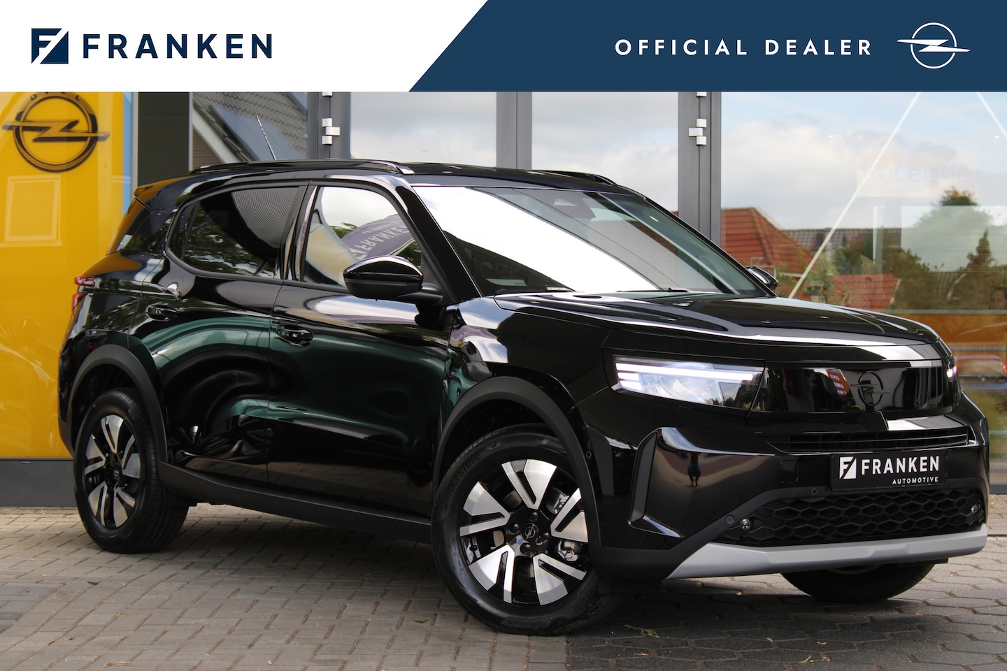 Opel Frontera - 1.2 Turbo Hybrid Ultimate 5p. | Keyless Entry & Start | Winterpack | BLIS | Achteruitrijca - AutoWereld.nl
