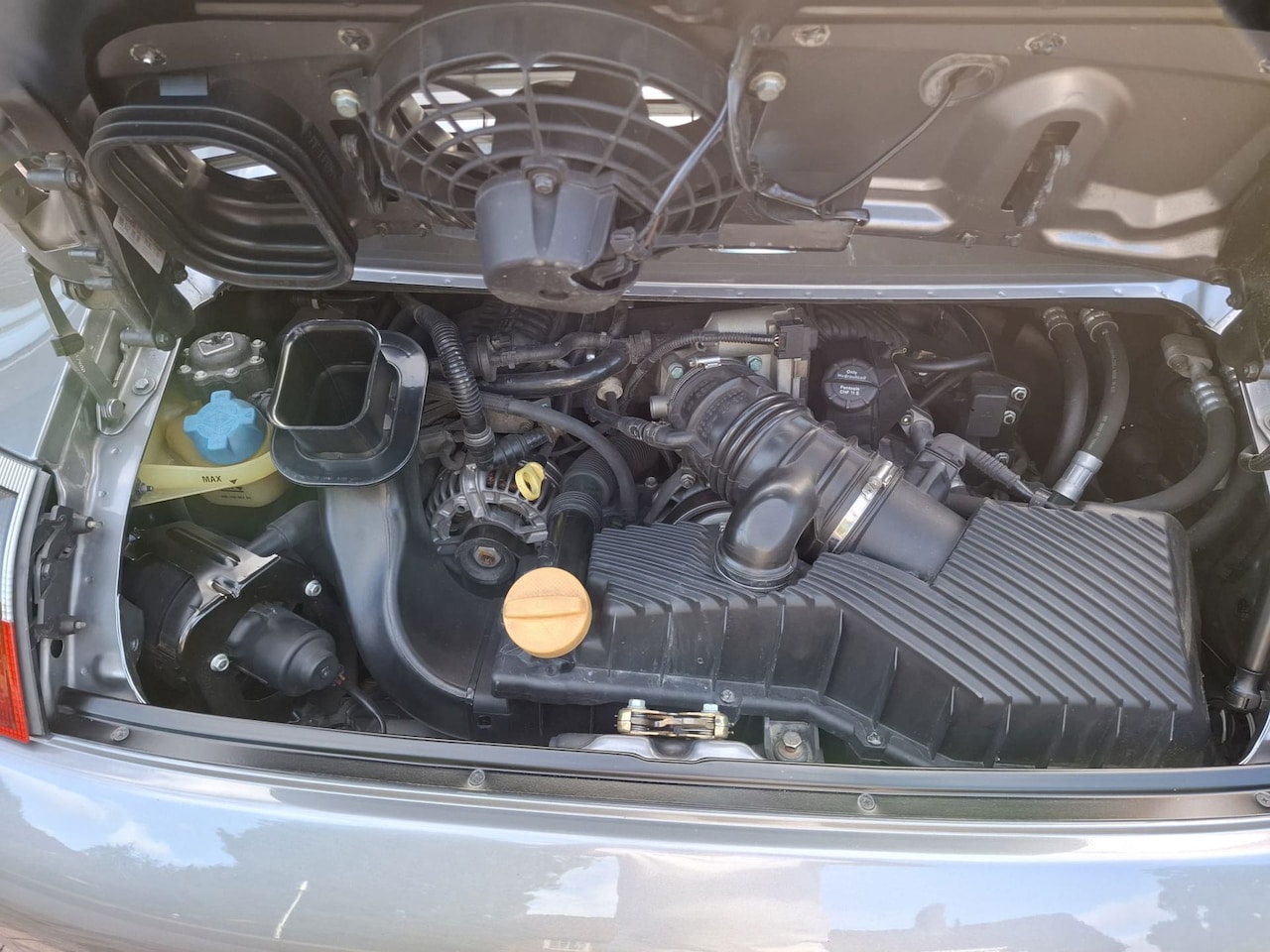 Porsche 911 - 3.4 Coupé Carrera 4 | IOS en AOS preventief | Volledige historie